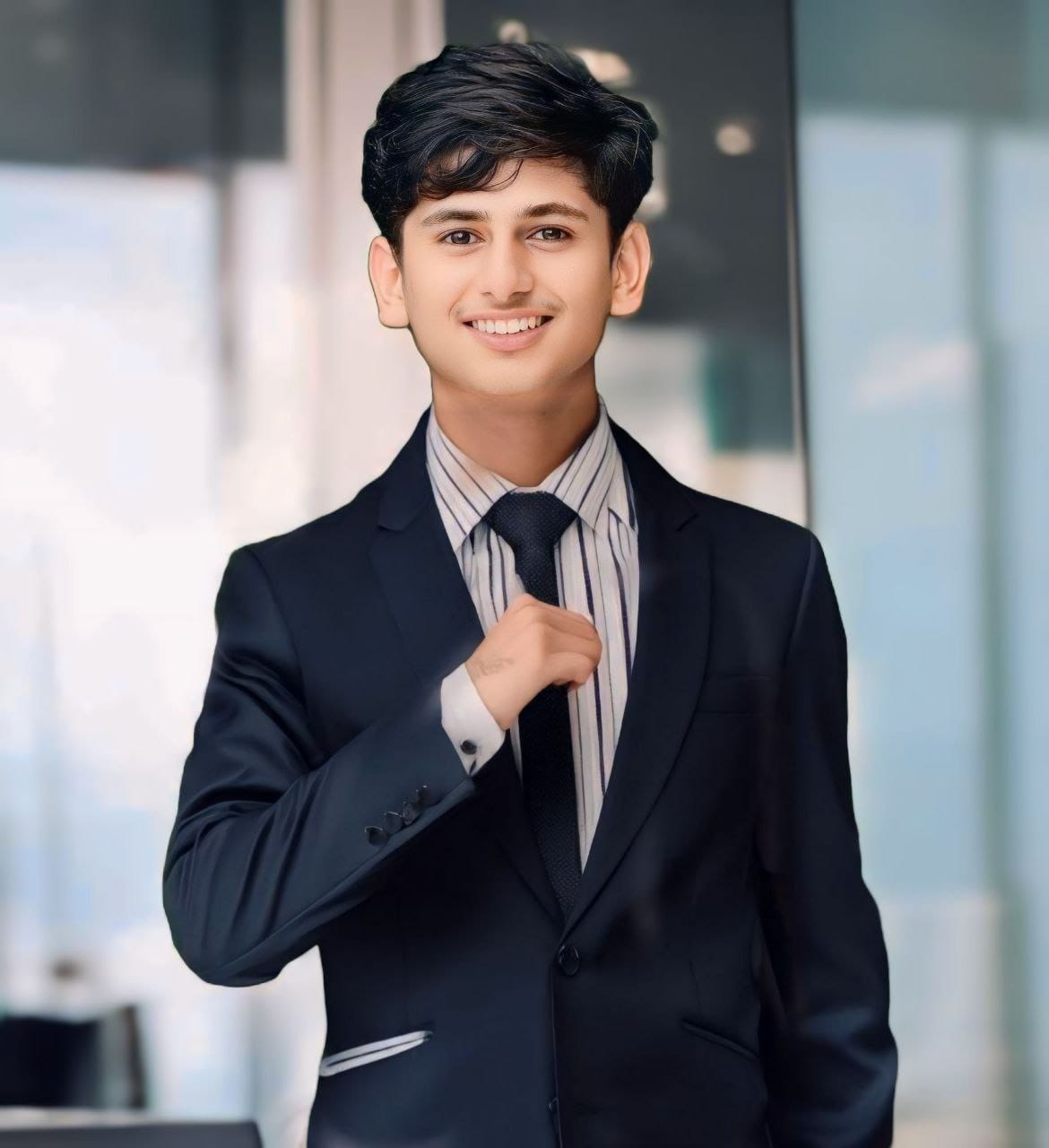 कम उमेरमै स्पष्ट दृष्टि र रणनीतिक सोचका साथ अघि बढिरहेका एक युवा उद्यमी